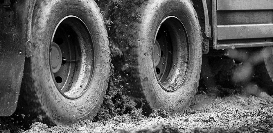 Leia mais sobre o artigo Escolha o pneu certo para o caminhão