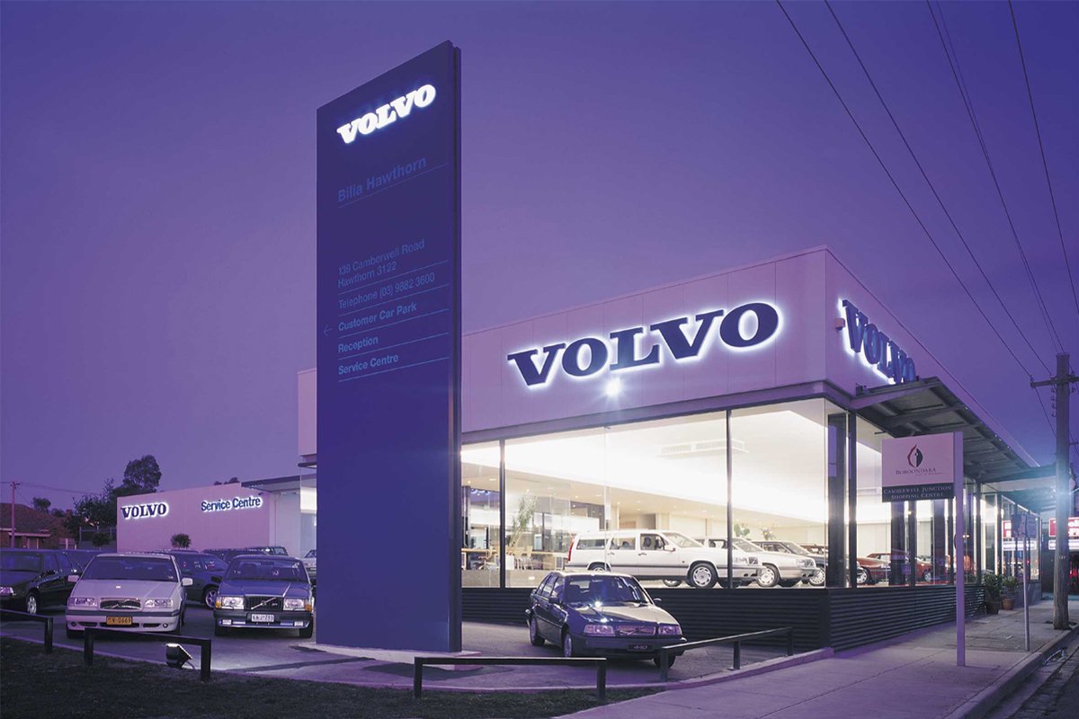 Leia mais sobre o artigo Volvo inaugura Show Room com caminhões usados!